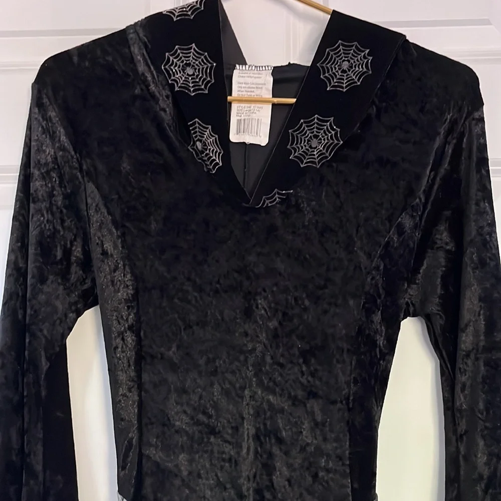 🕷️ WITCH CLOAK/COSTUME 💀 WOMEN’S MEDIUM 👻🎃VELVETY - Picture 15 of 15